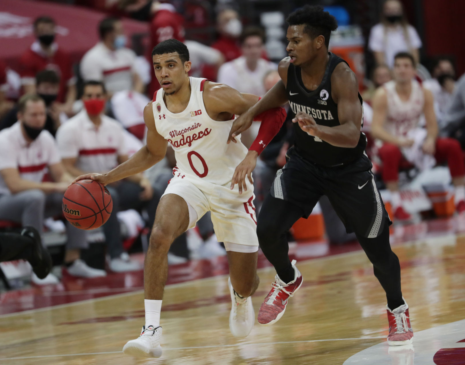 UW 71, Minnesota 59